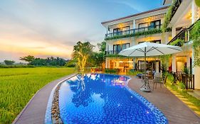 Sunkised Paddy Hoi An Villa